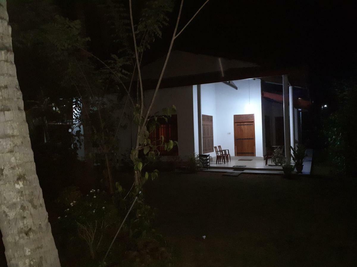 Serene Home Stay Udawalawe Εξωτερικό φωτογραφία